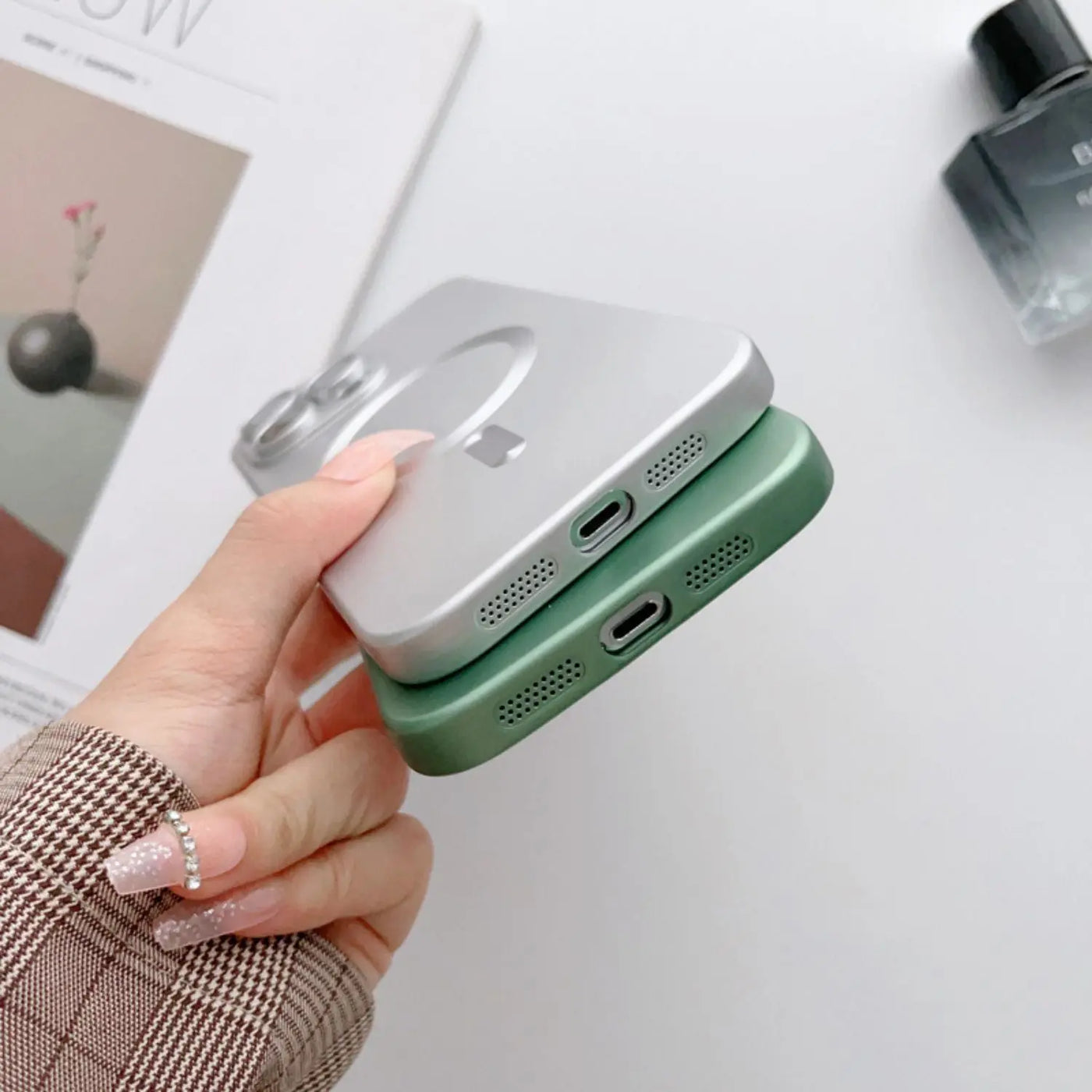 NexTECH® | Ultra-Thin Magnetic Case with Lens Protection for iPhone