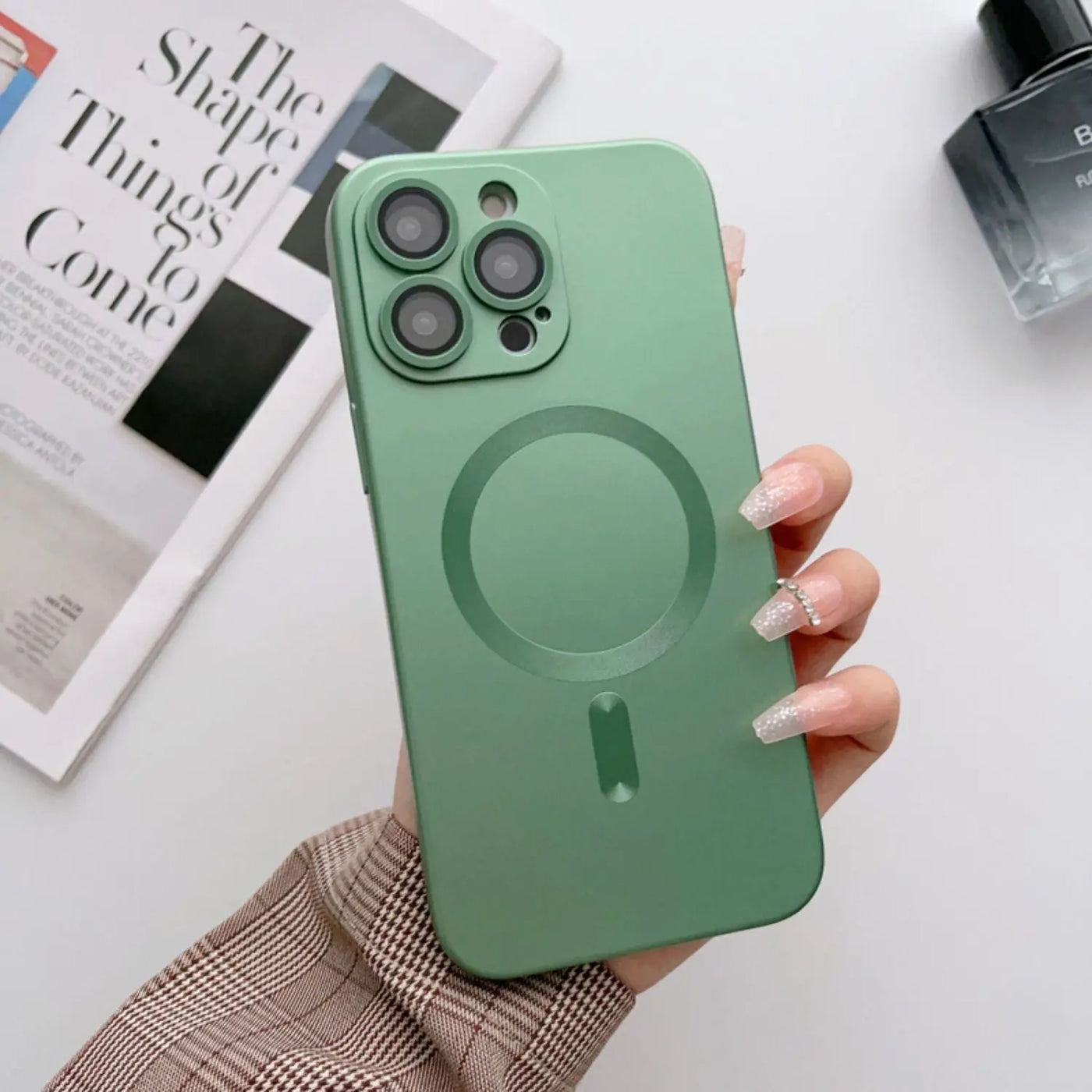 NexTECH® | Ultra-Thin Magnetic Case with Lens Protection for iPhone