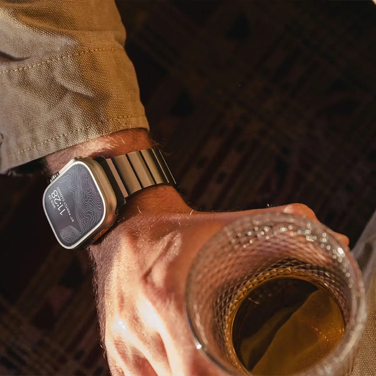 NexTECH® | Magnetic Stainless Steel Apple Watch Strap