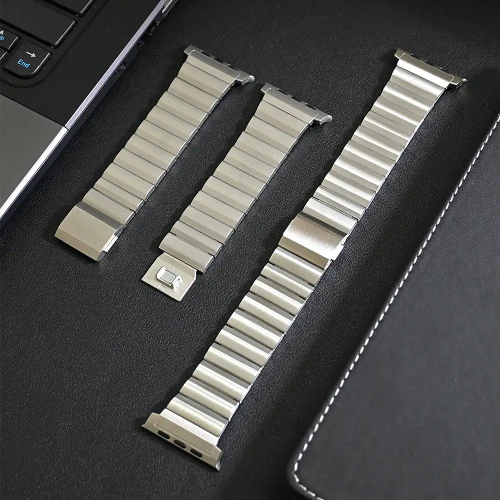 NexTECH® | Magnetic Stainless Steel Apple Watch Strap