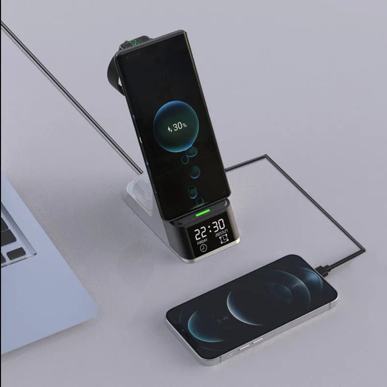 NexTECH® | 3 - in - 1 Wireless Charger with LED Clock - NexTECHCJQC166423001AZ